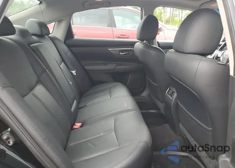 2015 Nissan Altima 2.5 z USA, uszkodzony, nr VIN 1N4AL3AP6FC150524